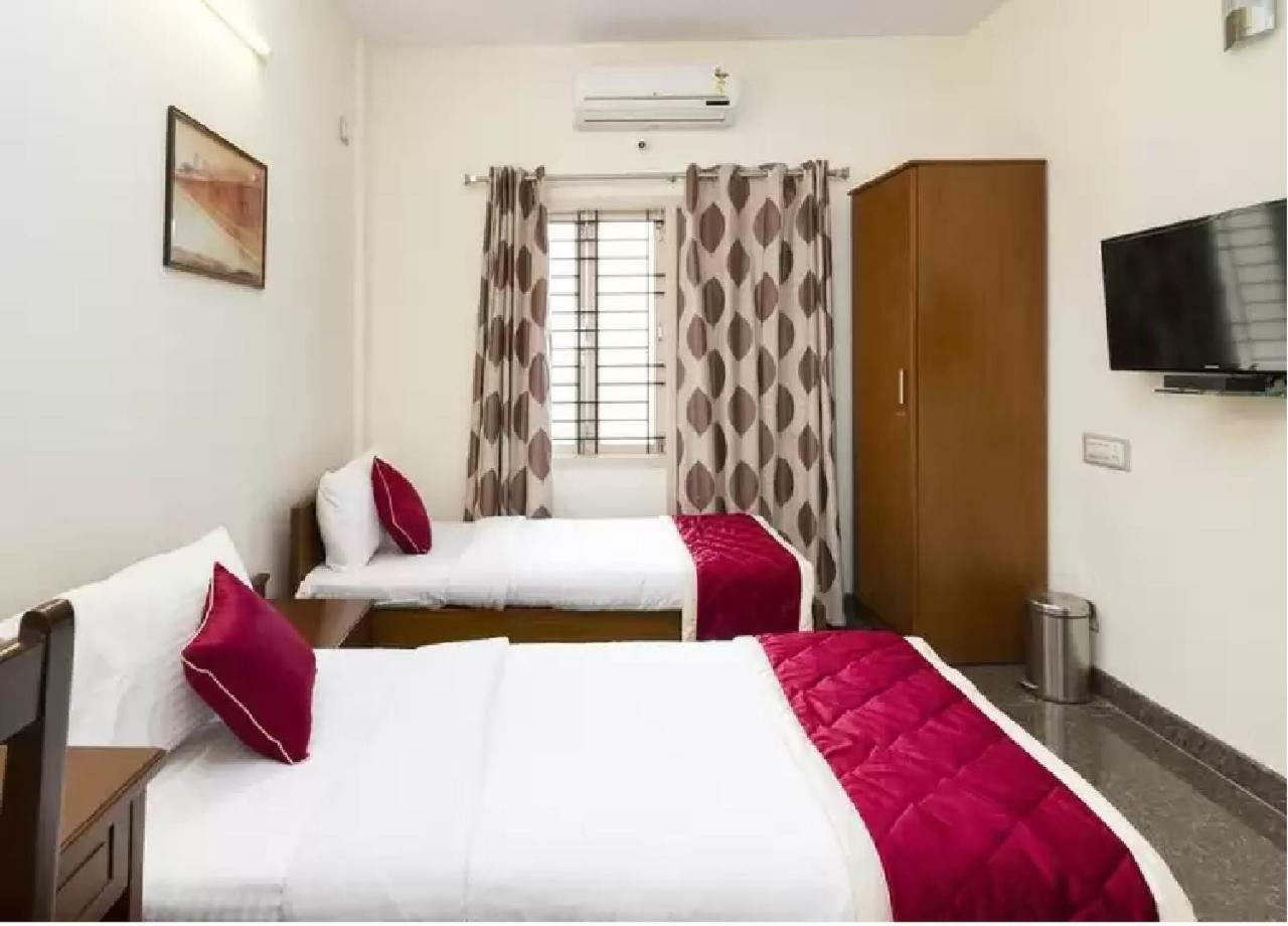 Hotel Felicity Inn Egl By Sky Stays Bangalore Buitenkant foto